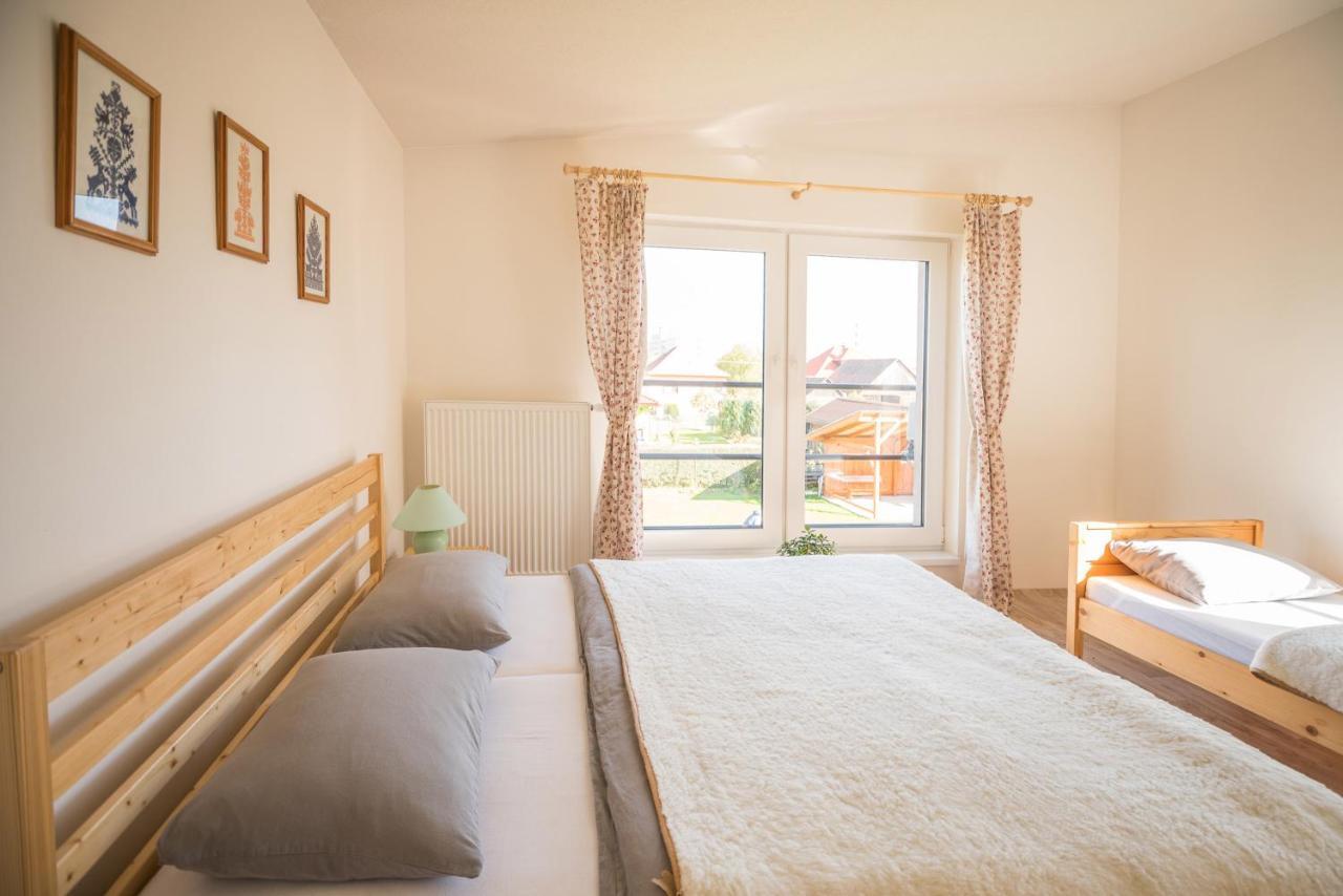 Apartman Emka Lipótszentmiklós Kültér fotó