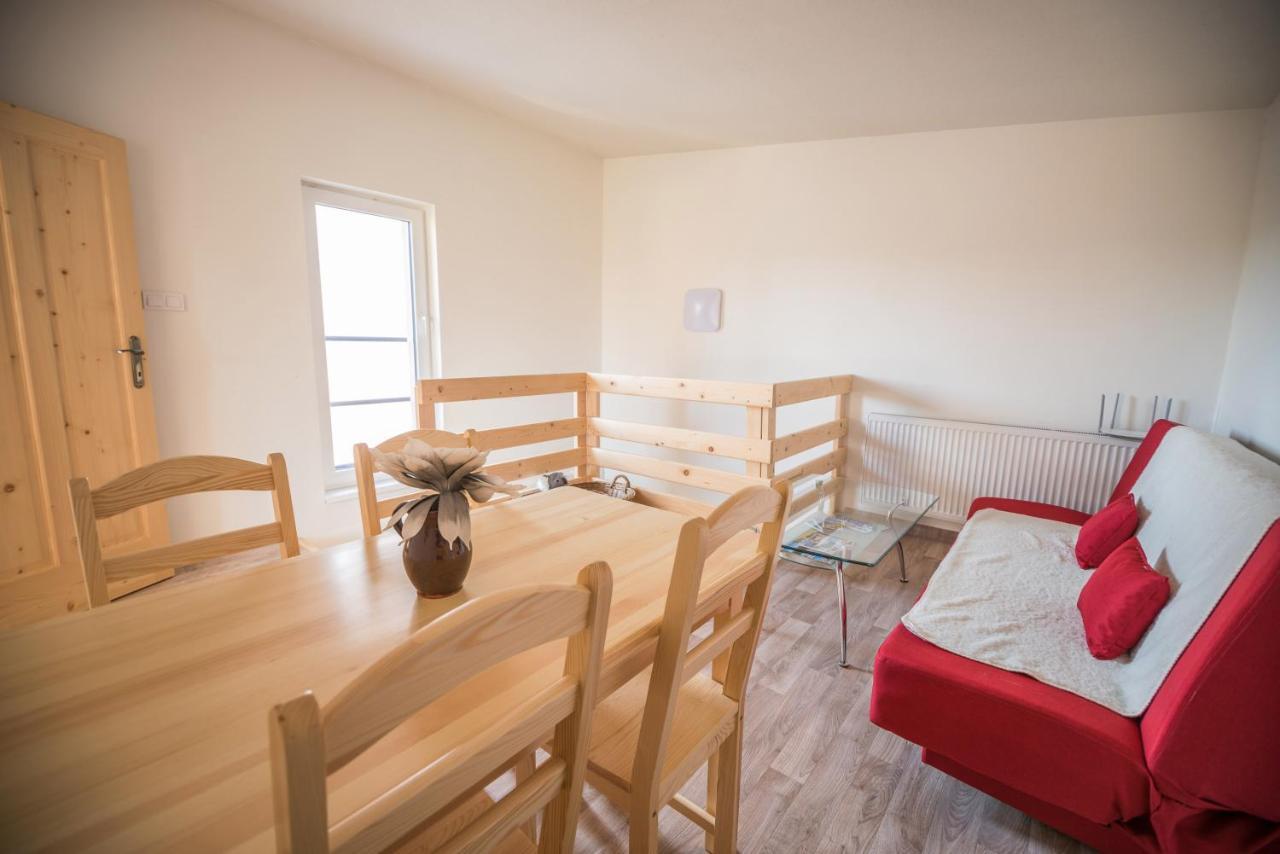 Apartman Emka Lipótszentmiklós Kültér fotó